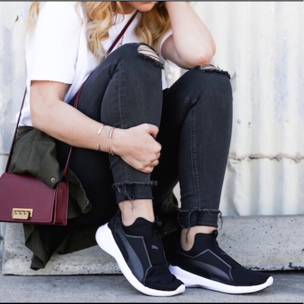 BRAND NEW Puma Women's Rebel - BLACK/WHITE